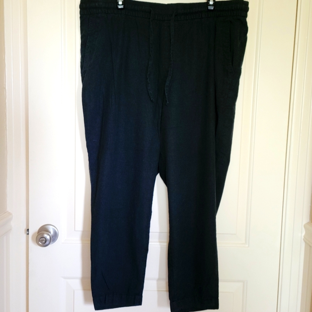 Old Navy Linen tapered leg pant
